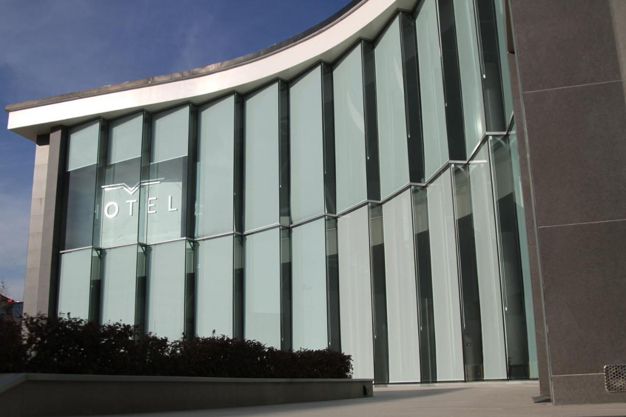 Albes Hotel Fier Exterior foto